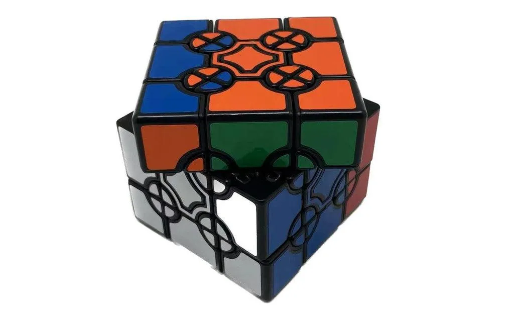 Sam Gear Orbit Cube