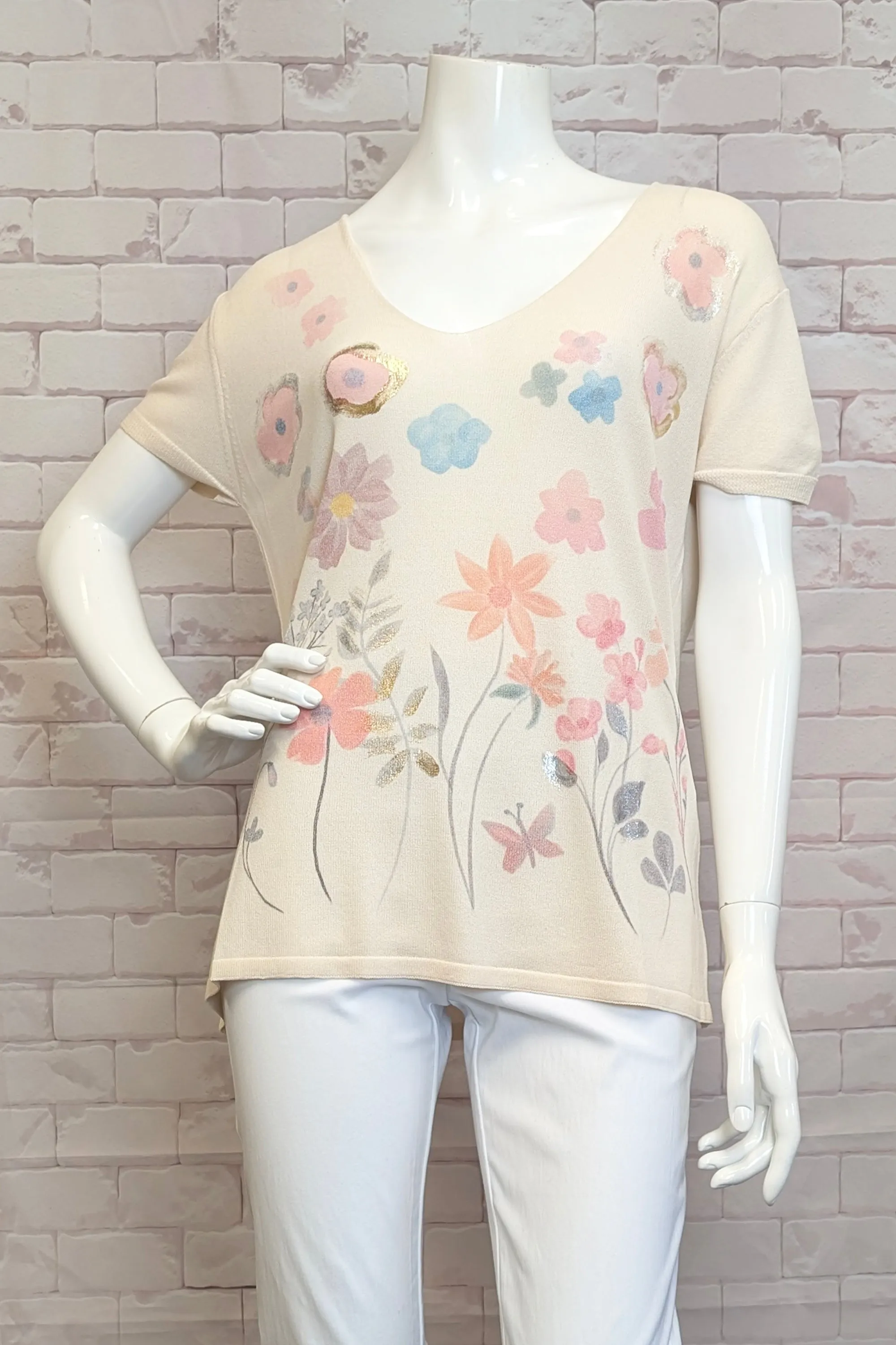 SS TOP WITH FLOWERS